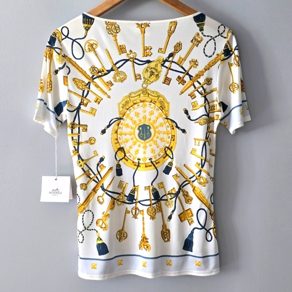 Hermès Paris Haut Decollete Manches Court Key And Tassel Print Shirt Size 38/US6 - Picture 4 of 7